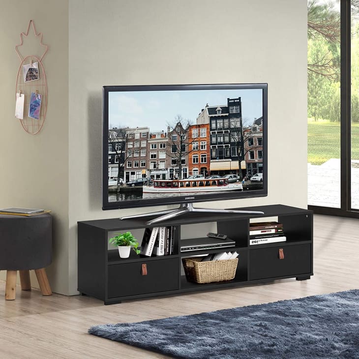 The Best Affordable TV Stands from Amazon, According to Interior